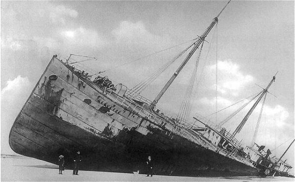 Photo: A tanker beached.