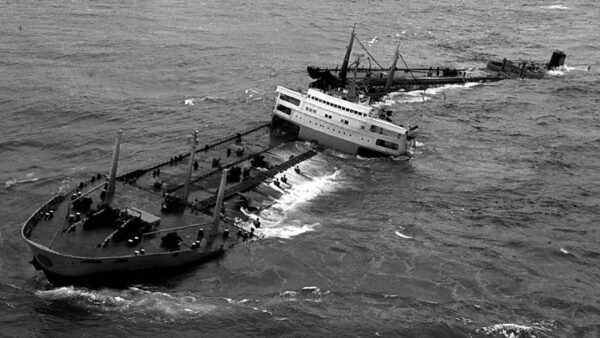 Photo: The wreck of the tanker Torrey Canyon partially submerged.