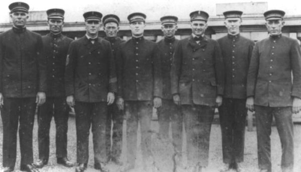 Photo: The Life-Saving Service crew that manned the Chicamacomico Station in 1918 when the famous Mirlo rescue took place.