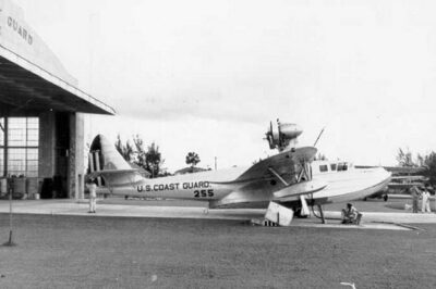 Photo: FLB Arcturus at hangar doors.