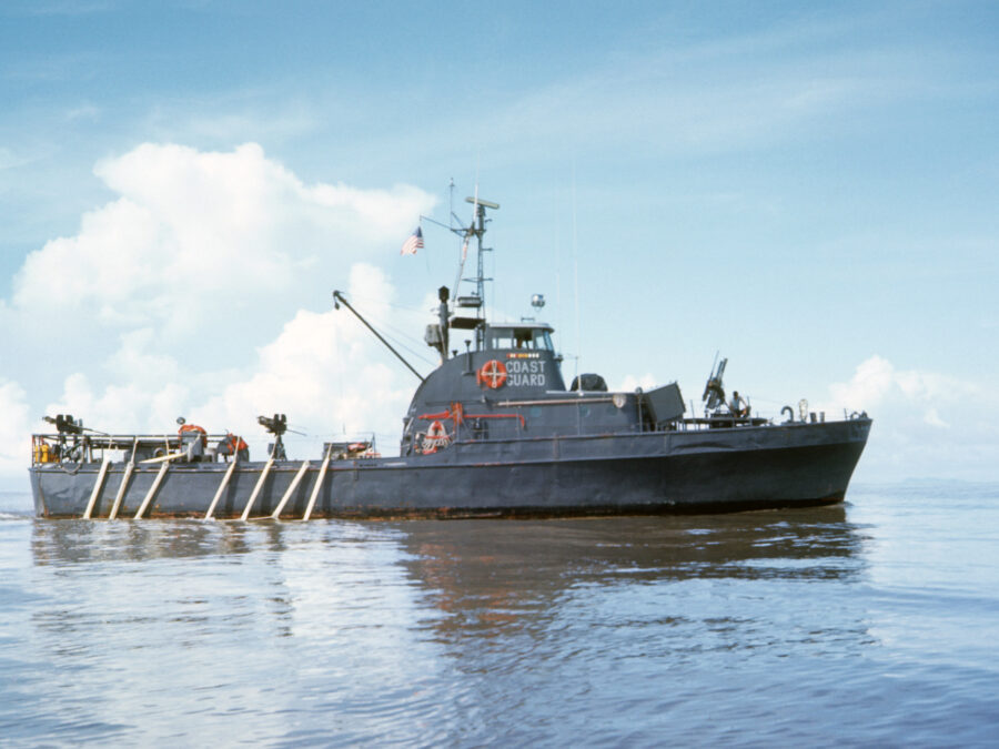 Photo: Patrol boat Point Cypress