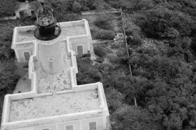 Photo: Aerial view of Caja de Muerto Light