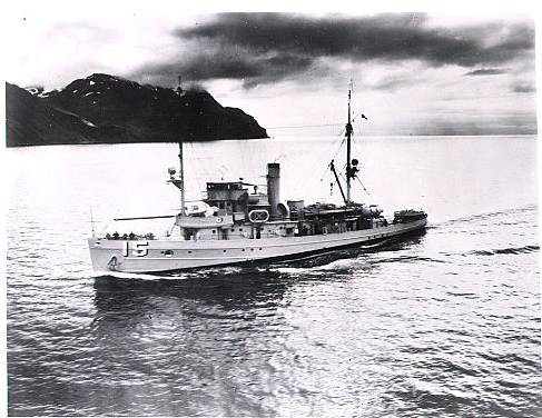 Photo: USS Quail