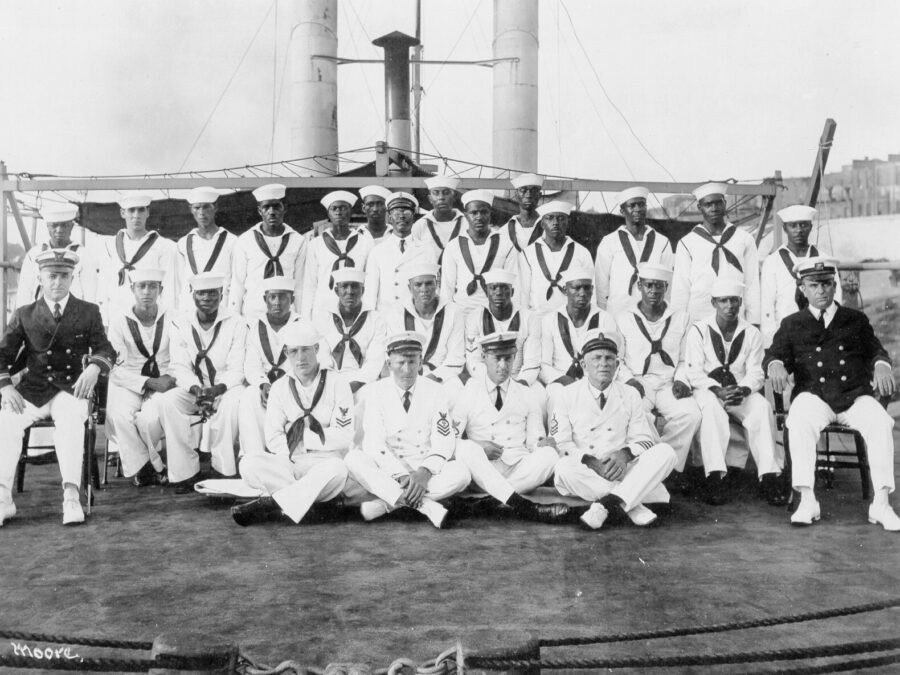 Photo of crew of the Yocona.