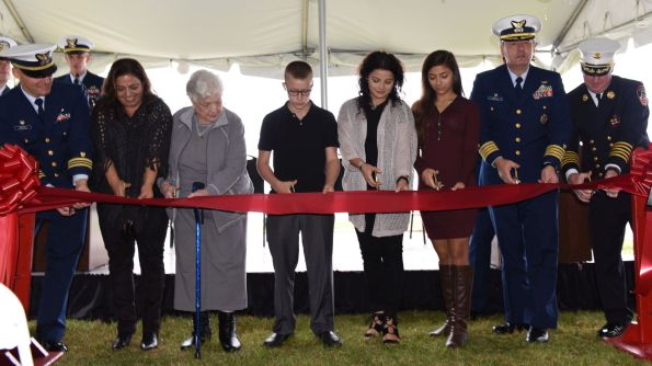 Photo: Ribbon cutting ceremony