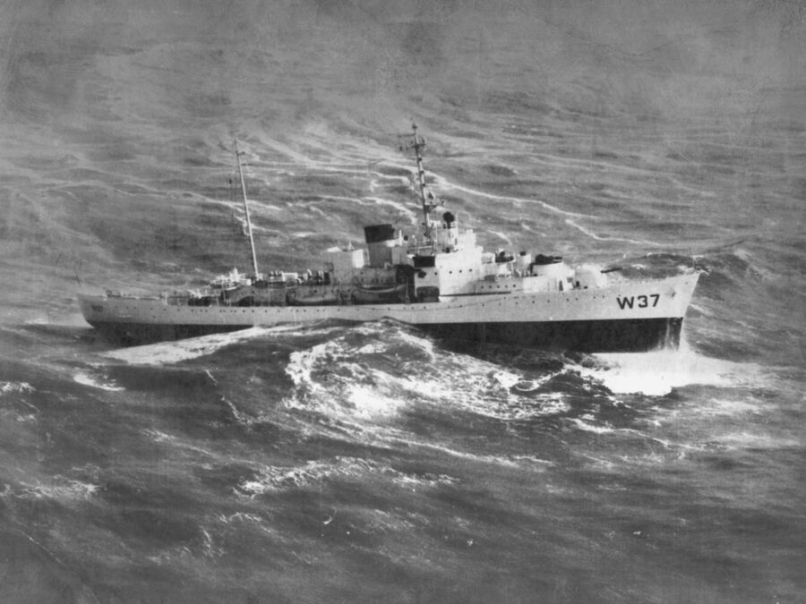 Photo: Cutter in rough waters.