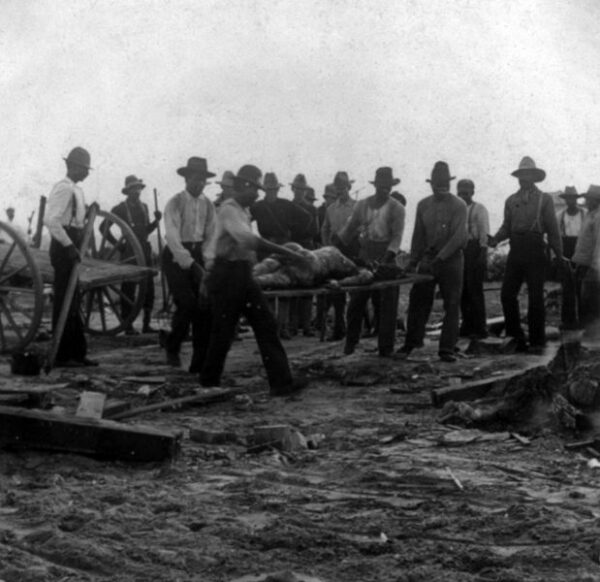 Photo: Burial detail