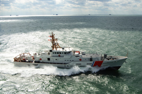 Photo: Aerial starboard view of a fast response cutter.