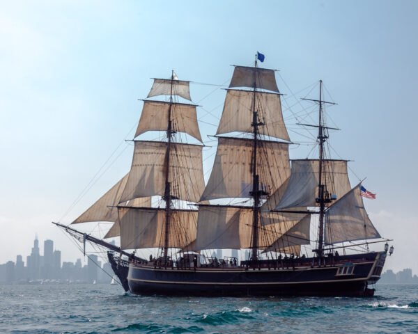 Original Photo: HMS Bounty II. License: https://creativecommons.org/licenses/by-sa/3.0